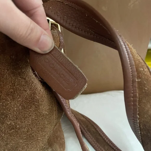 Vintage Coach Berkeley Drawstring Bucket Bag - Picture 6 of 15